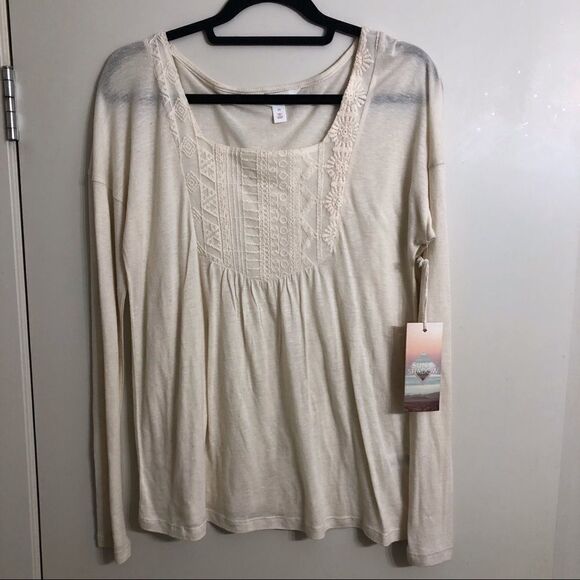 Nwt- Sun & Shadow Ivory Lace Lightweight Top - Picture 1 of 5